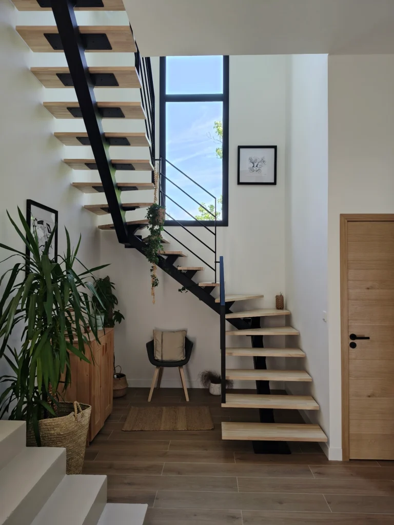 Maison contemporaine à Fleurie — Anaïs & Dominique